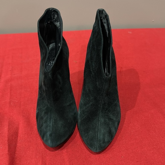 Vince camuto Black Heeled Boots - Picture 2 of 6